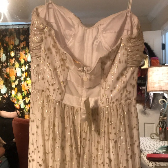 Erin Fetherston white and gold gown: for PROM - Picture 3 of 5